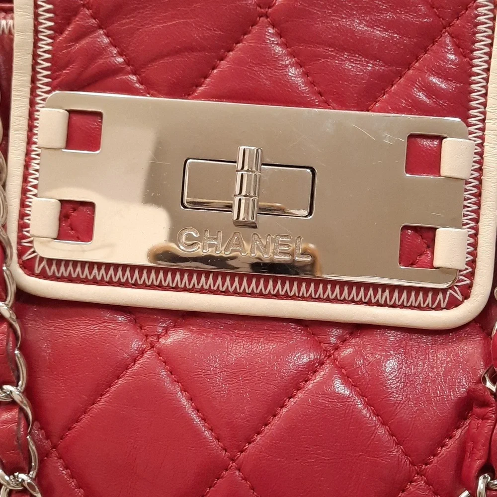 Authentic chanel lambskin North South accordion bag and matching stitch wallet. - Picture 5 of 16